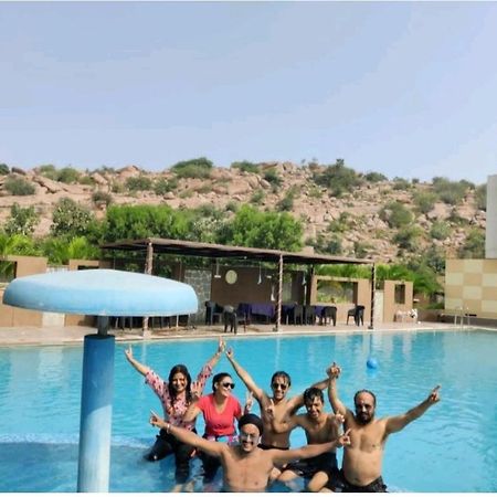 3Season Resort Hampi Extérieur photo