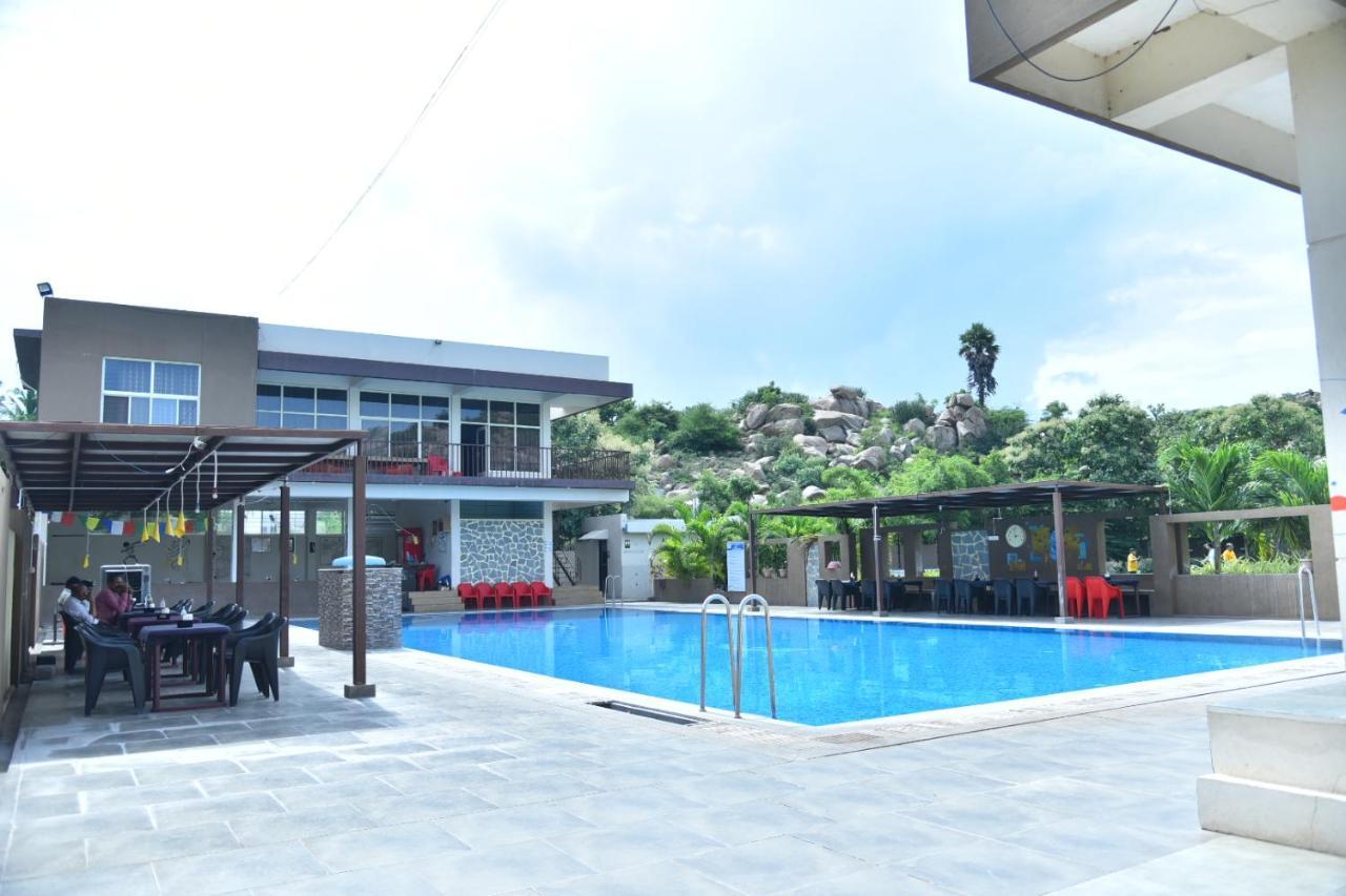 3Season Resort Hampi Extérieur photo